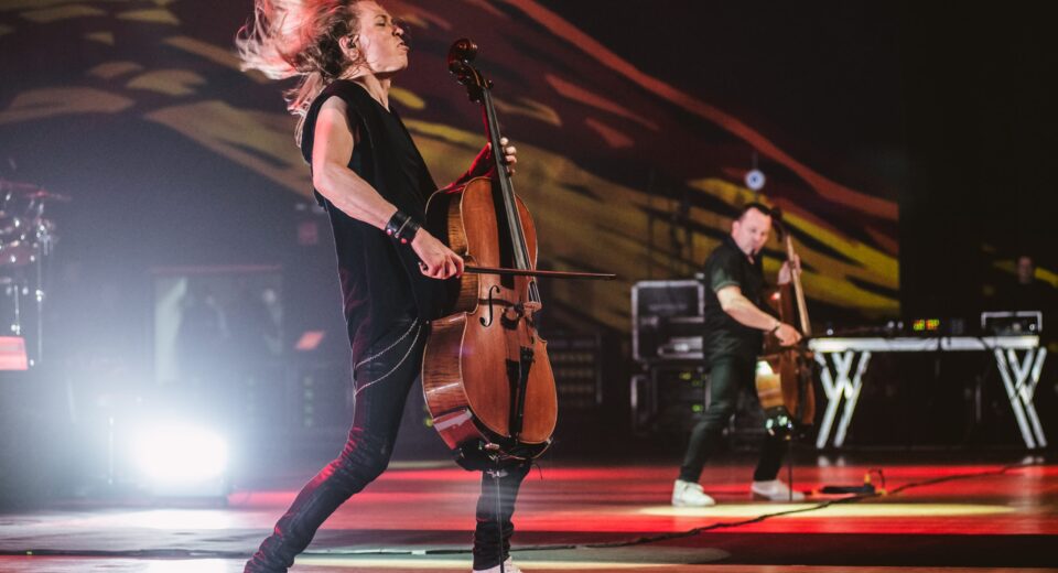 Apocalyptica por Alessandra Tolc